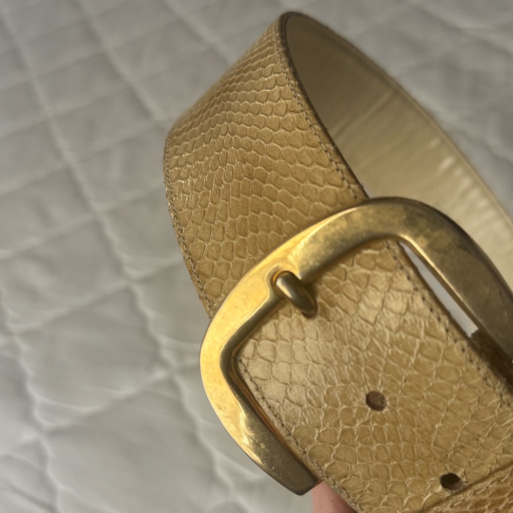 Vintage beige snake skin belt from Saks Fifth Avenue